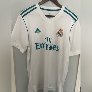 Real Madrid 2017/18 authentic Home Jersey